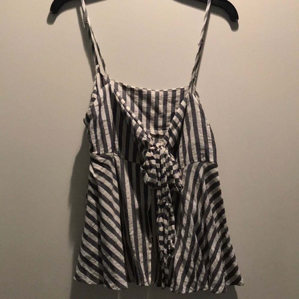 Striped tank with bow in the middle